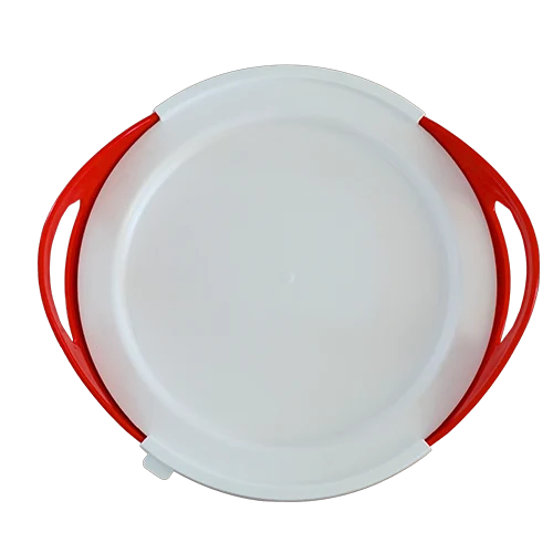 mit dem weissen flexischalendeckel kann die salvana flexischale abgedeckt und das futter bis zur fuetterung geschuetzt werden